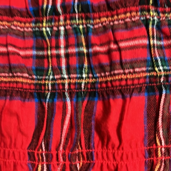 New girls matching smocked plaid flannel dresses Sz m(8) & as (6/7) soo cute! - Picture 5 of 5